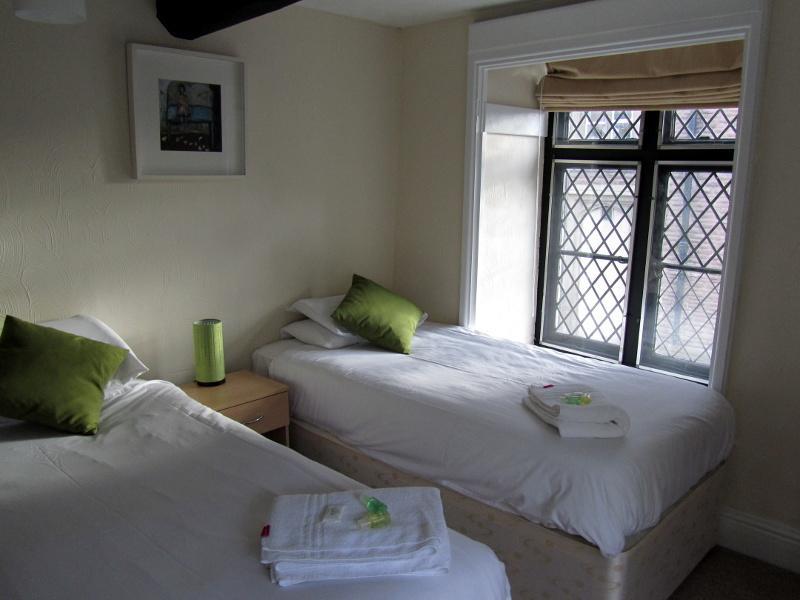 Queens Head Inn Monmouth Bilik gambar